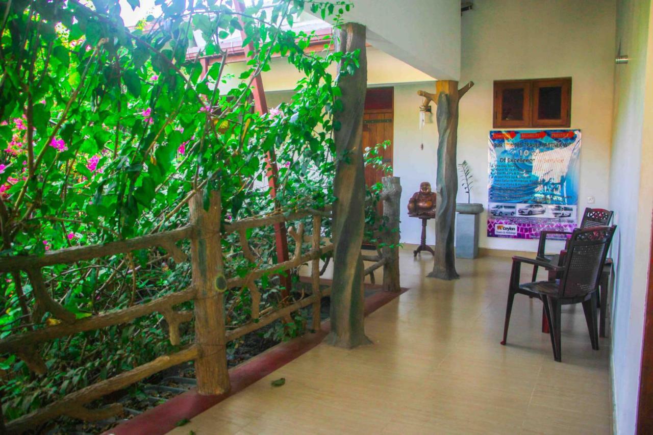 Hungry Lion Resort Sigiriya Exterior foto