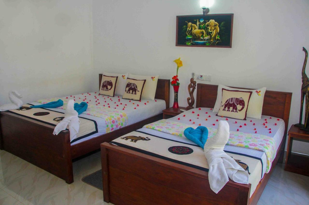 Hungry Lion Resort Sigiriya Exterior foto
